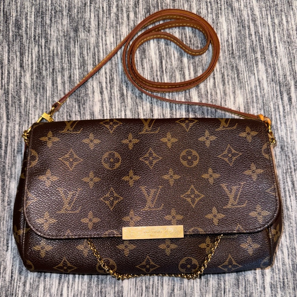 Louis Vuitton Monogram Favorite MM